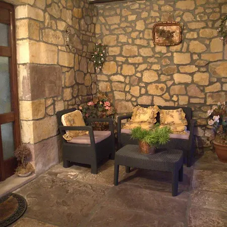 Vivienda Quintana La Cueva (Cantabria)